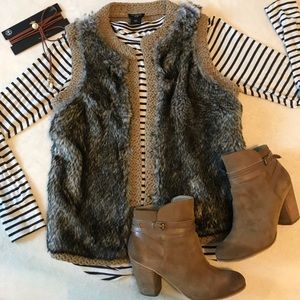 Vest fur knit Ann Taylor